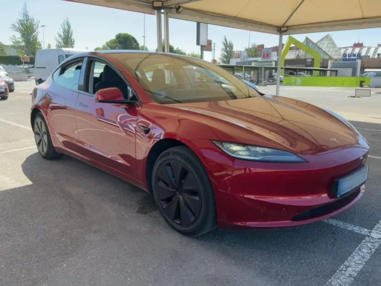 Tesla Model 3 Highland Standard Range
