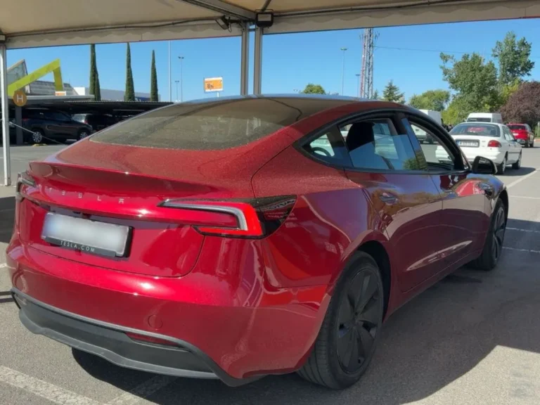 Tesla Model 3 Highland Standard Range