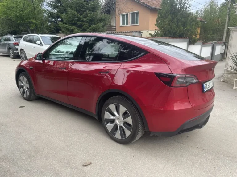 Tesla Model Y Long Range 4×4