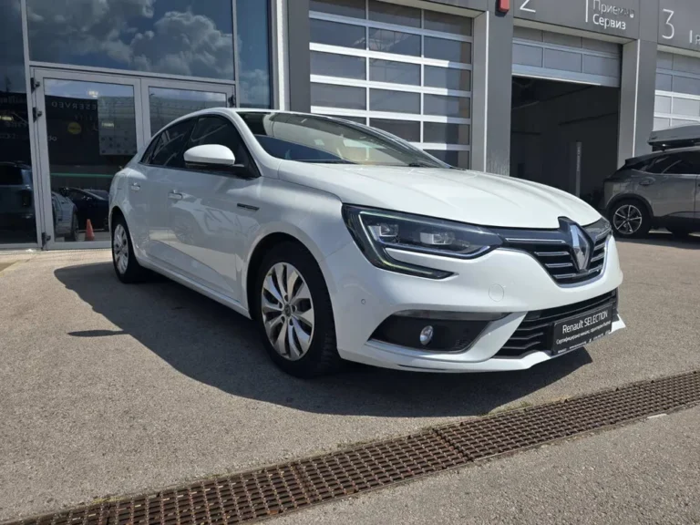 Renault MEGANE SEDAN