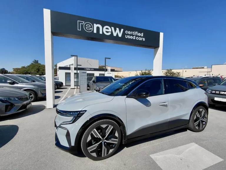 Renault MEGANE E-Tech 100% electric