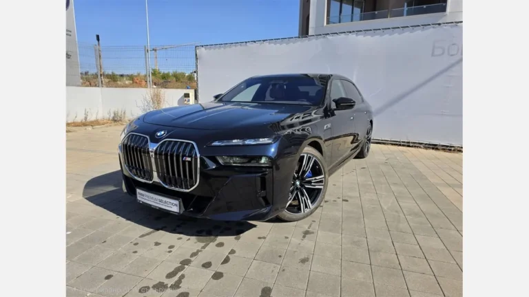 BMW M760e xDrive