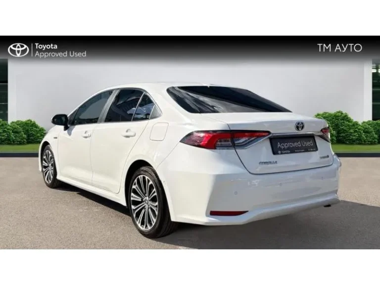 Toyota Corolla SDN 1.8HSD LUXURY