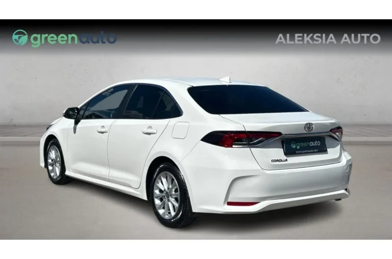 Toyota Corolla 1.5i  M/T