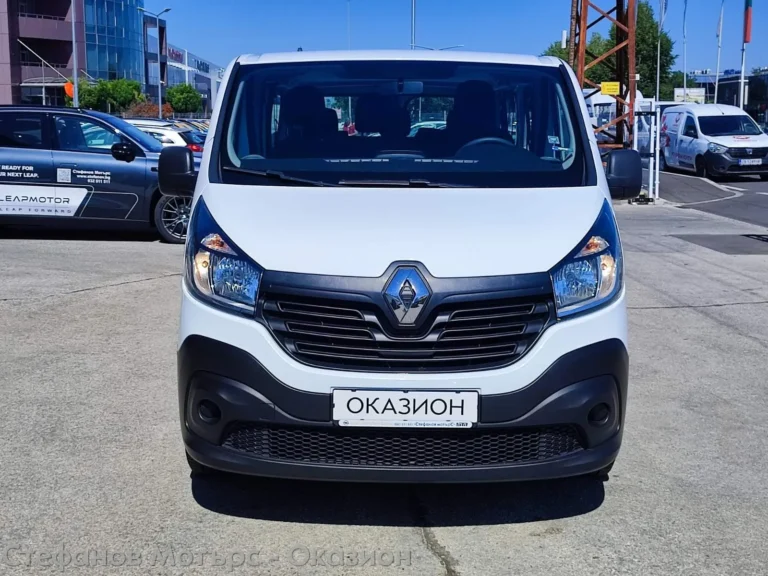 Renault Trafic Бус Пътнически 125к.с. Дизел