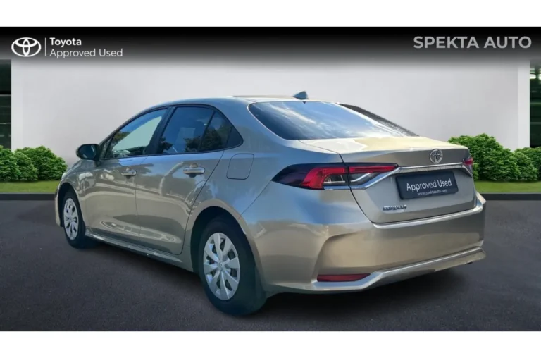 Toyota Corolla 1.5i M/T