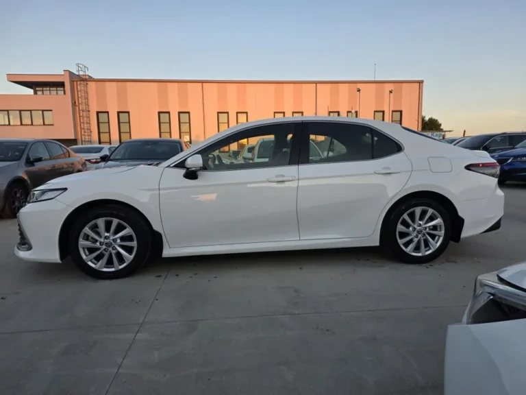 Toyota Camry-НОВА=2.5 DUAL VVTI HYBRID B- ГАРАНЦИЯ ДО 2032г