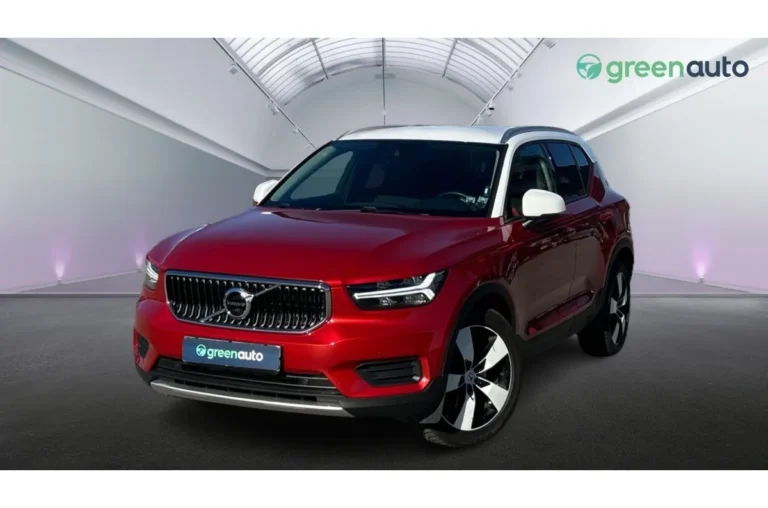 Volvo XC40 T4 2.0 AWD A/T