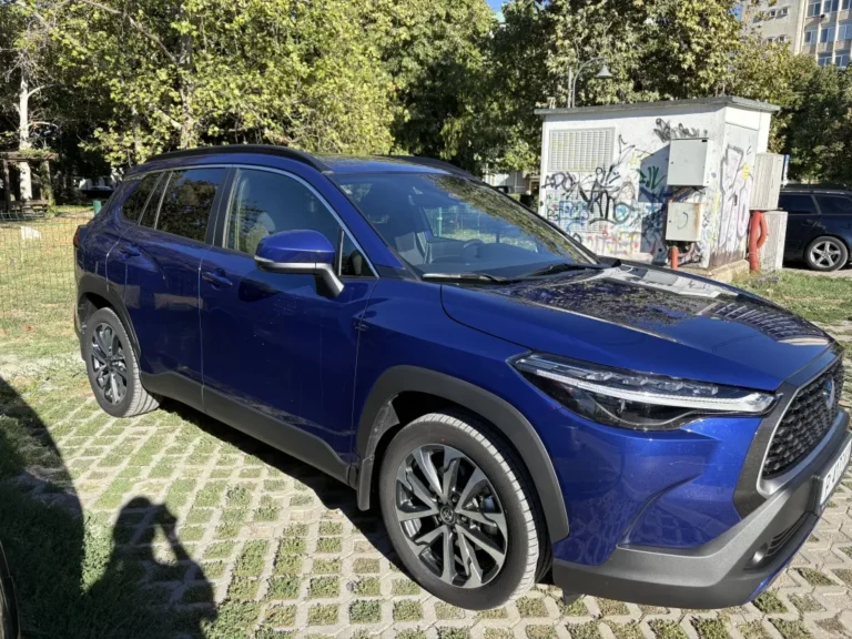 Toyota Corolla Cross 2.0