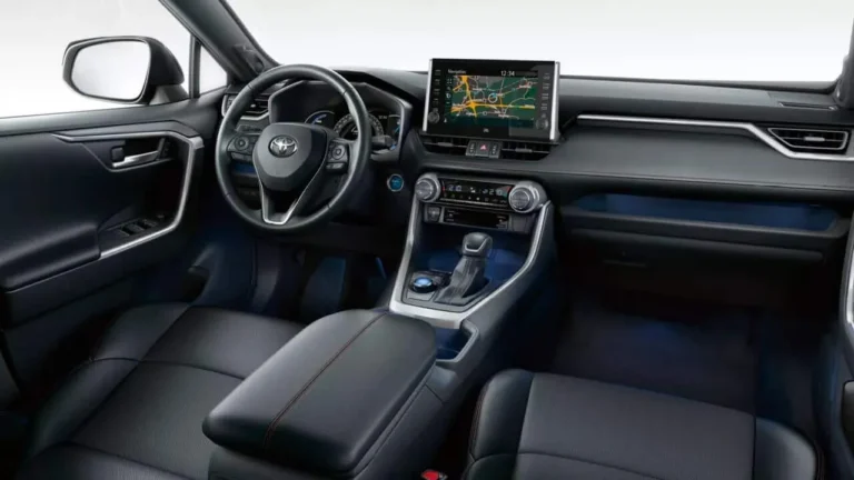 Toyota Rav4 Plug in Hybrid Pic 8 toyota rav4 plug in hybrid pic 8