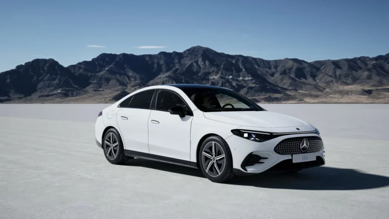 Mercedes-Benz CLA CLA 350 4MATIC electric