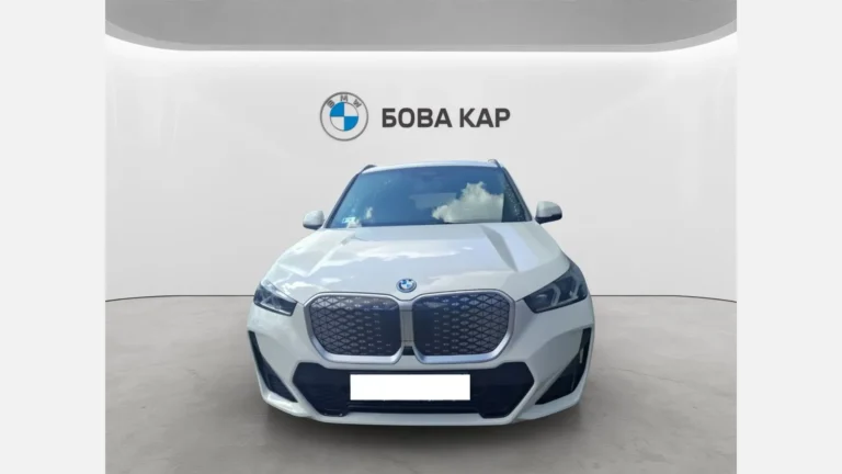 BMW iX1 xDrive30
