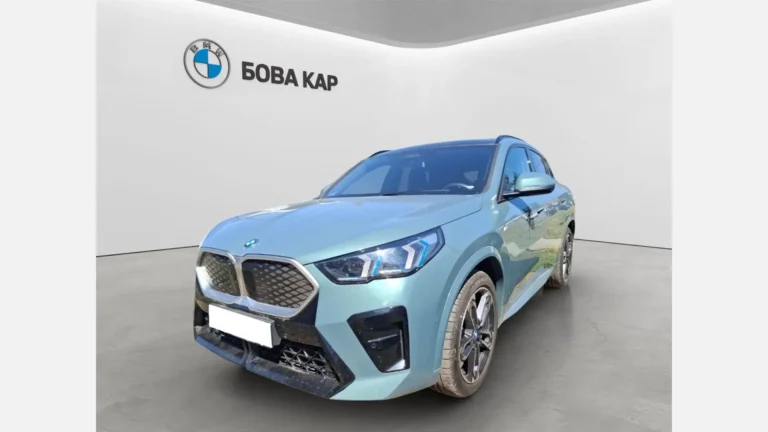 BMW iX2 xDrive30
