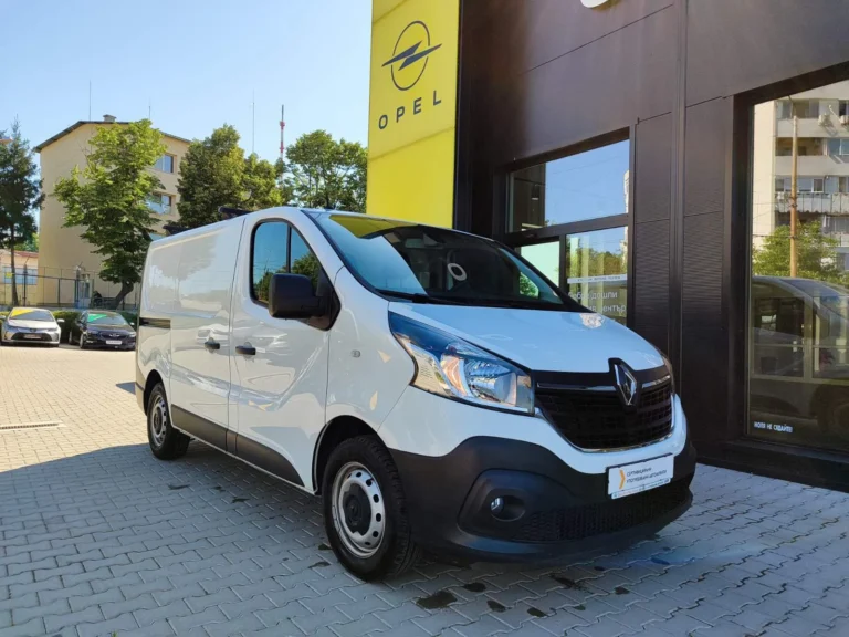 Renault Trafic Бус Товарен 120к.с. Дизел