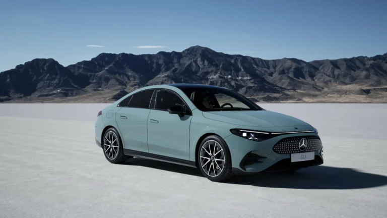 Mercedes-Benz CLA CLA 350 4MATIC electric