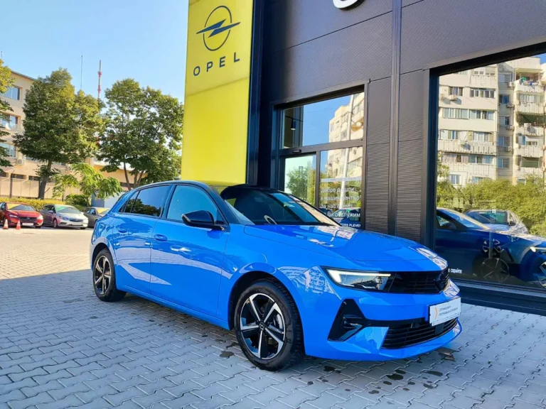 Opel Astra L 4-вр. Хечбек 131к.с. Бензин