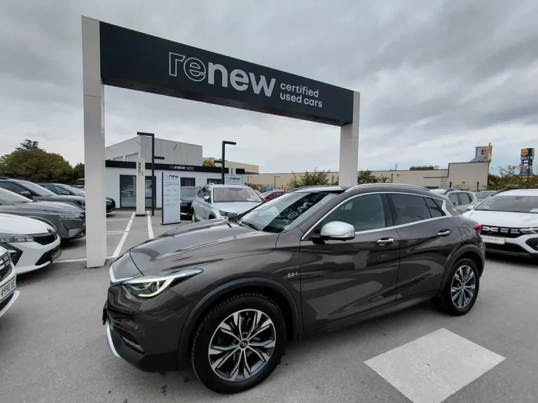 Infiniti QX30