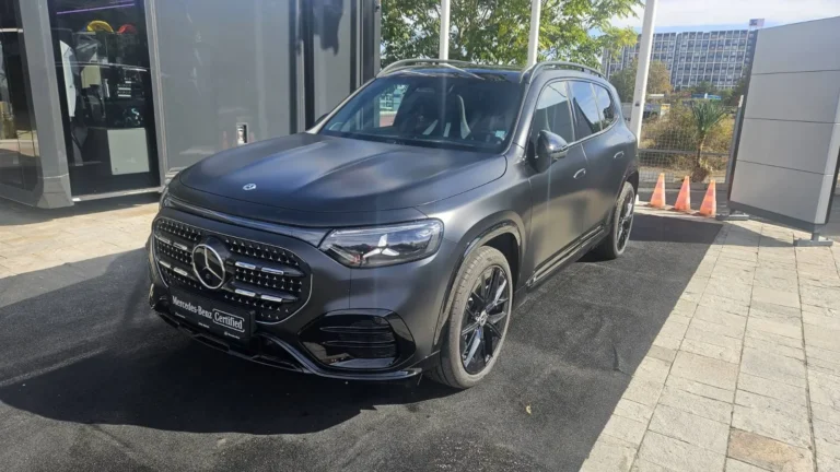Mercedes-Benz GLB 220 4MATIC 6+1