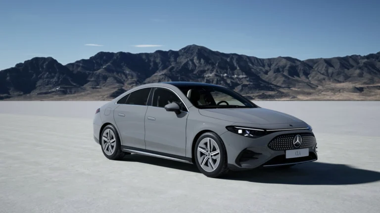 Mercedes-Benz CLA CLA 350 4MATIC electric