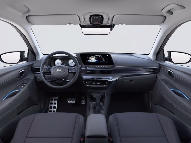 00 hyundai bayon 2024 interior shot07 full dashboard straight angle edit4x3