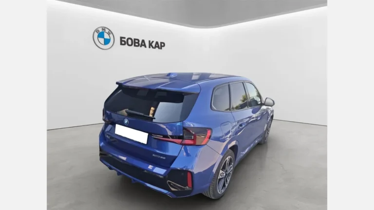 BMW iX1 xDrive30