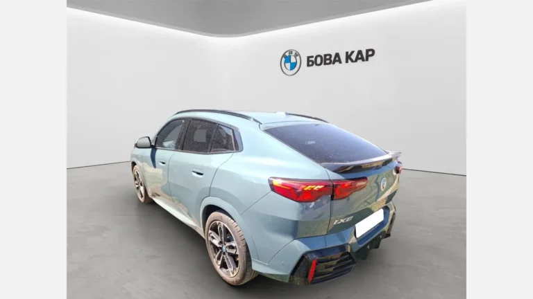 BMW iX2 xDrive30