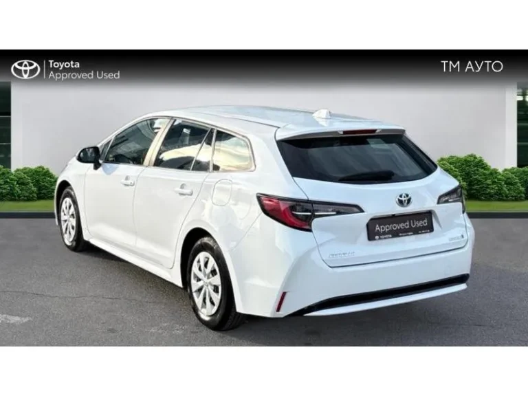 Toyota Corolla TS 1.8 HSD COMFORT