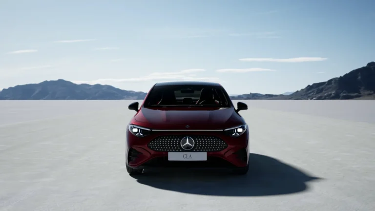 Mercedes-Benz CLA 350 4MATIC EQ