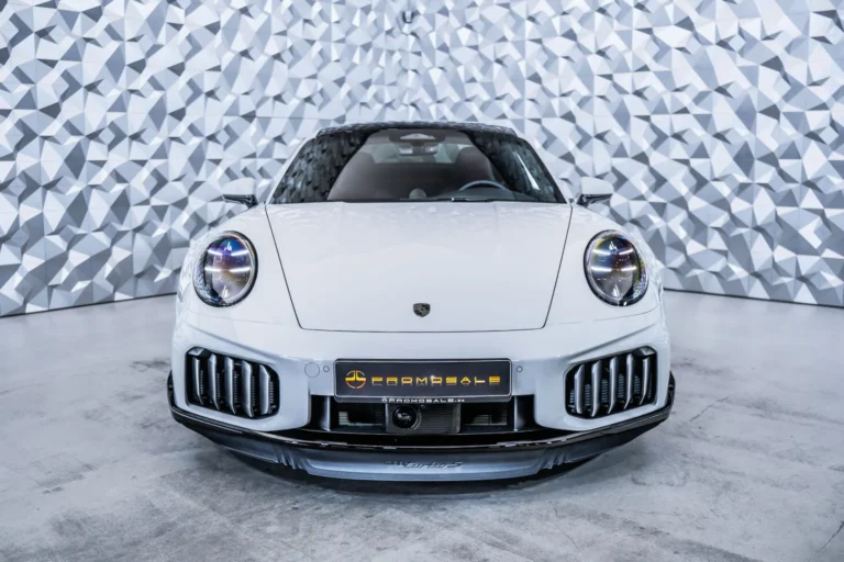 Porsche 911 Turbo S Coupe*Carbon Aero Pack*Burmester