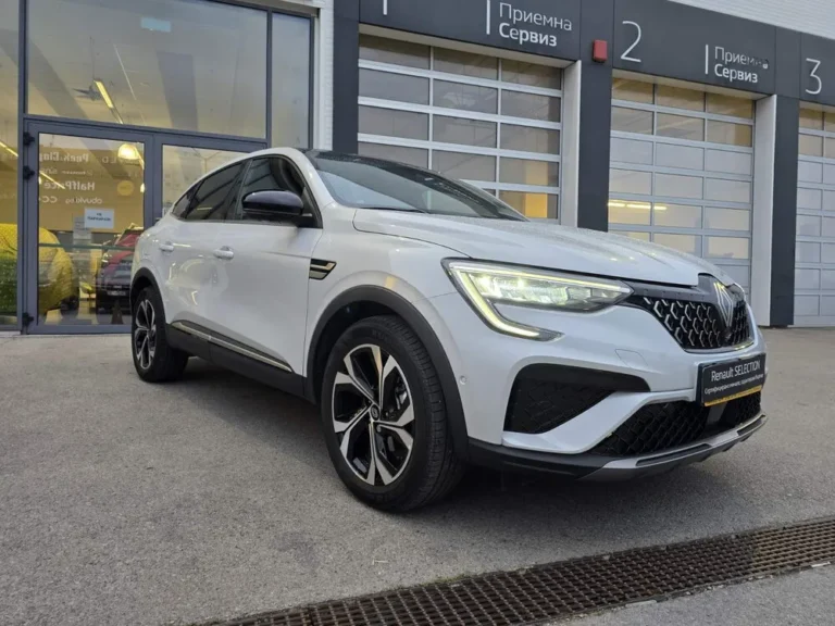 Renault ARKANA E-TECH