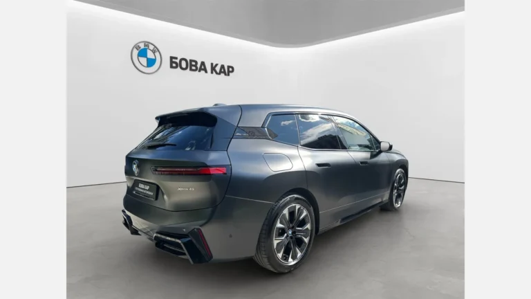 BMW iX xDrive45