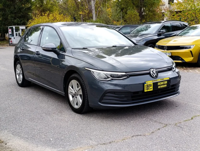 VW Golf 8 1.5 e-TSI DSG Life + Зимен пакет