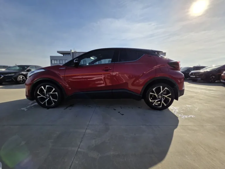 Toyota C-HR CLUB 1.8 HYBRID
